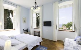 Rooms Posat